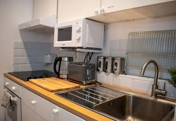 Luxury Apart Daire, Banyolu/Duşlu (Family Friendly)