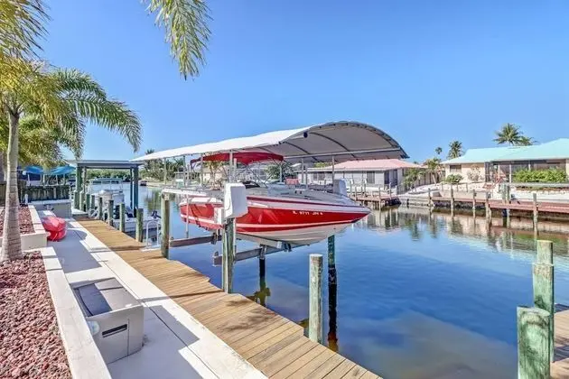 Ev (12179 Boat Shell Dr)
