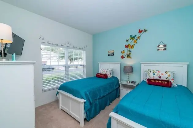 Ev (1219 Gorgeous Home w/3-Masters*Games )