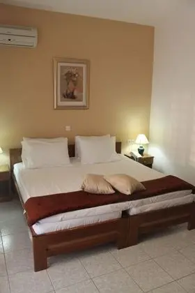 Premium Tek Büyük Yataklı Oda