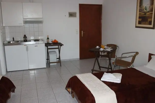 Üç Kişilik Oda