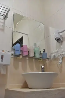 Gallery Ortak Ranzalı Oda, Sadece kadınlar için, Ortak Banyo