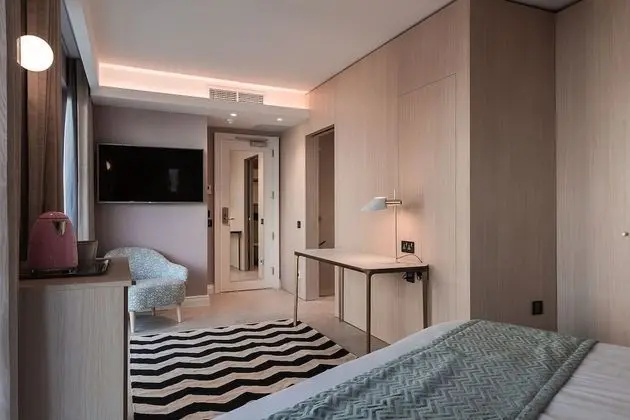 Deluxe Tek Büyük veya İki Ayrı Yataklı Oda, Balkon