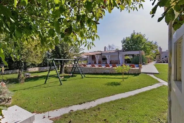 Standard Villa, Birden Çok Yatak Odası (0306)