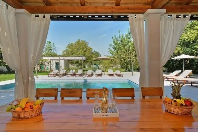 Standard Villa, Birden Çok Yatak Odası (0306)