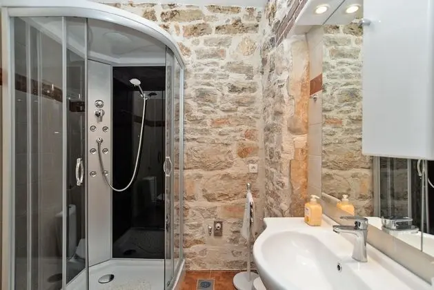 Standard Villa, Birden Çok Yatak Odası (0306)