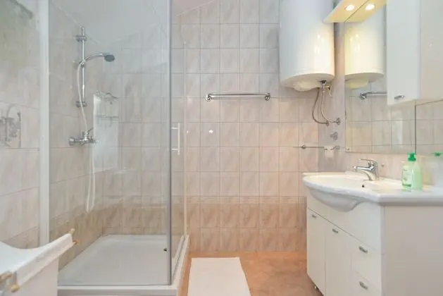 Standard Villa, Birden Çok Yatak Odası (0306)