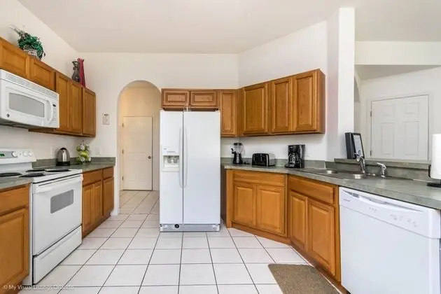 Villa (127TC 5 bed with spa and games room )