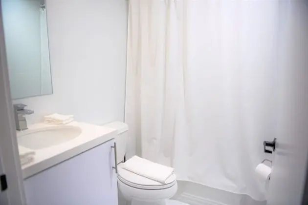 Basic Apart Daire, 2 Yatak Odası, Denize Sıfır