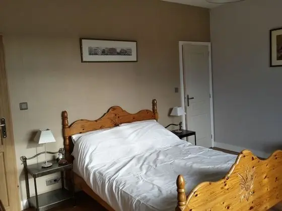 Tek Büyük Yataklı Oda (The River)