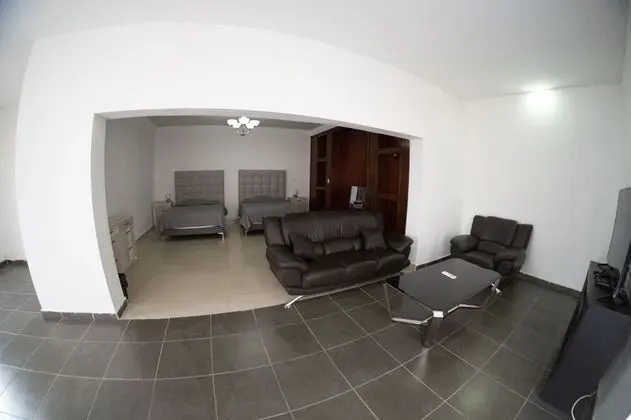 Oda, 1 Yatak Odası, Sigara İçilebilir, Buzdolabı