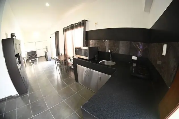 Oda, 1 Yatak Odası, Sigara İçilebilir, Buzdolabı