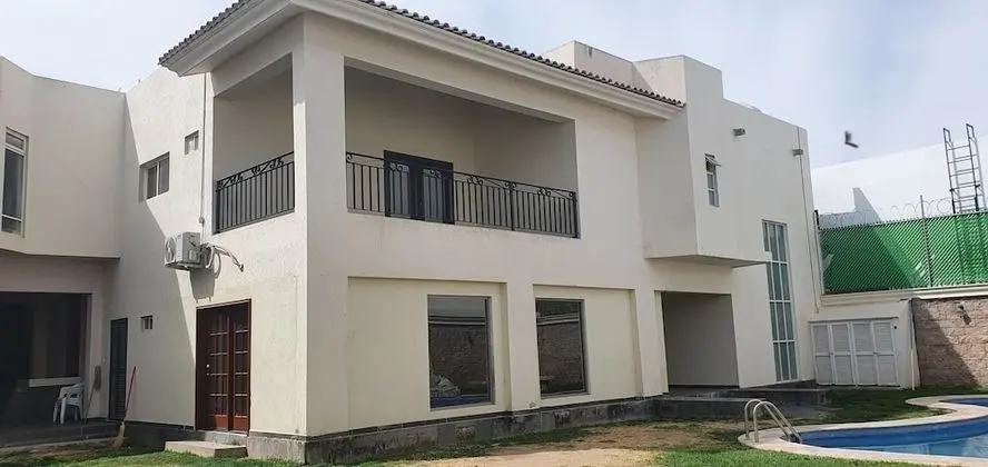 Oda, 1 Yatak Odası, Sigara İçilebilir, Buzdolabı