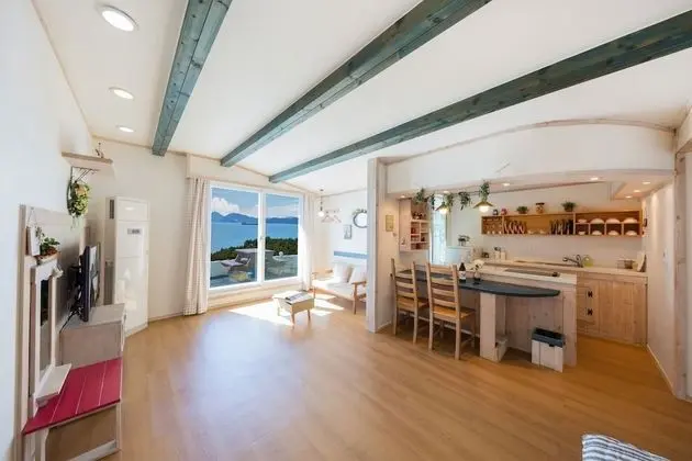 Tek Büyük Yataklı Oda, Deniz Manzaralı