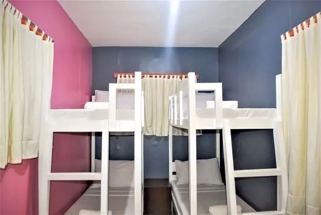 Family Dört Kişilik Oda