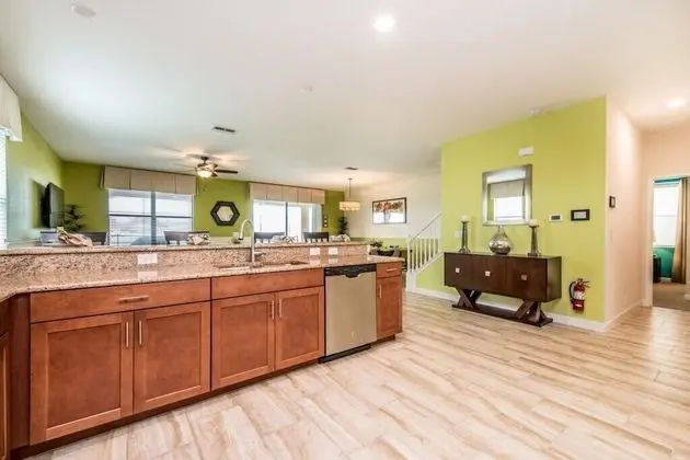 Villa (1308CW00)