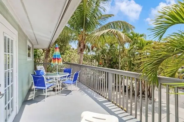 Daire (1335 Santos Rd-Upstairs Unit)