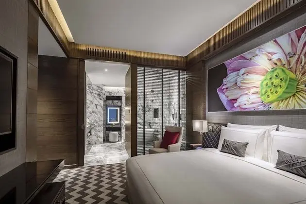 Ayutthaya Suites
