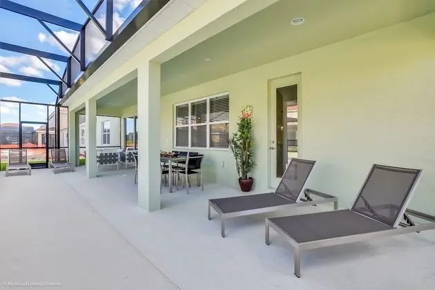 Ev (7013OWS 14 Bed 11 Bathroom)