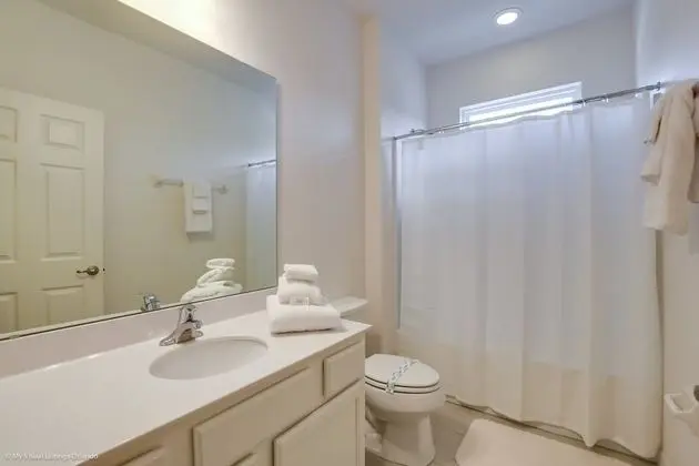 Ev (7013OWS 14 Bed 11 Bathroom)