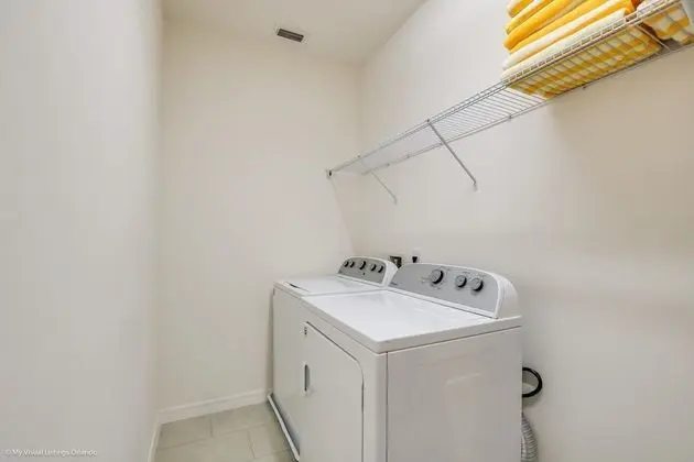 Ev (7013OWS 14 Bed 11 Bathroom)