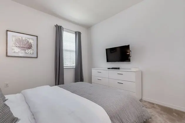 Ev (6004OGL 14 Bedroom 11 Bathrrom)