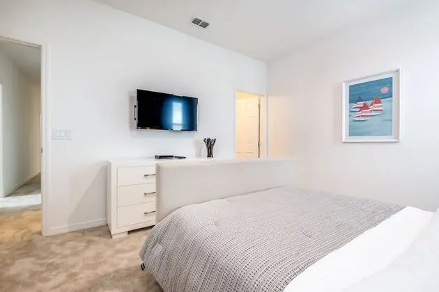 Ev (6004OGL 14 Bedroom 11 Bathrrom)