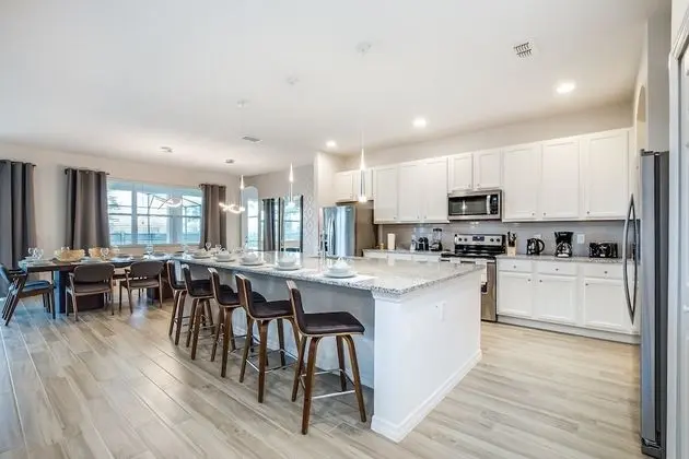 Ev (6004OGL 14 Bedroom 11 Bathrrom)