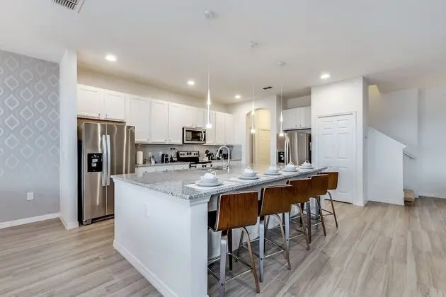 Ev (6004OGL 14 Bedroom 11 Bathrrom)