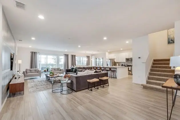 Ev (6004OGL 14 Bedroom 11 Bathrrom)