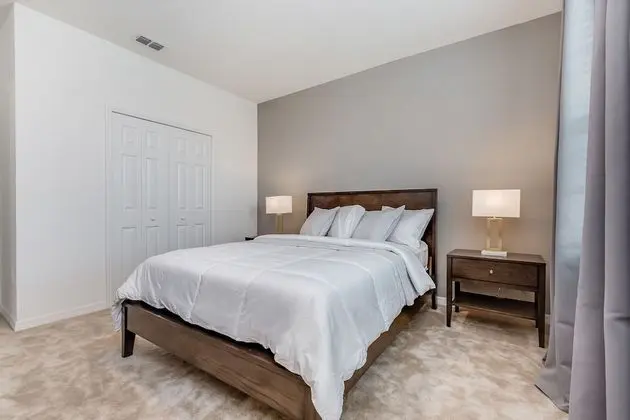 Ev (6004OGL 14 Bedroom 11 Bathrrom)