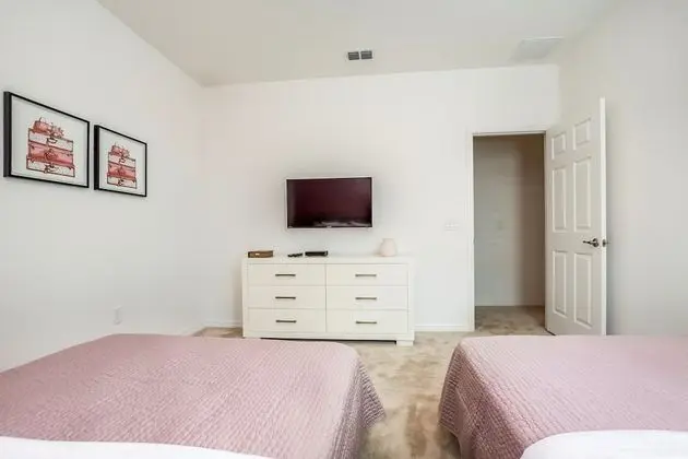 Ev (6004OGL 14 Bedroom 11 Bathrrom)