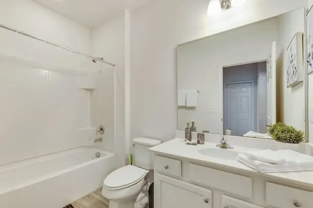 Ev (6004OGL 14 Bedroom 11 Bathrrom)