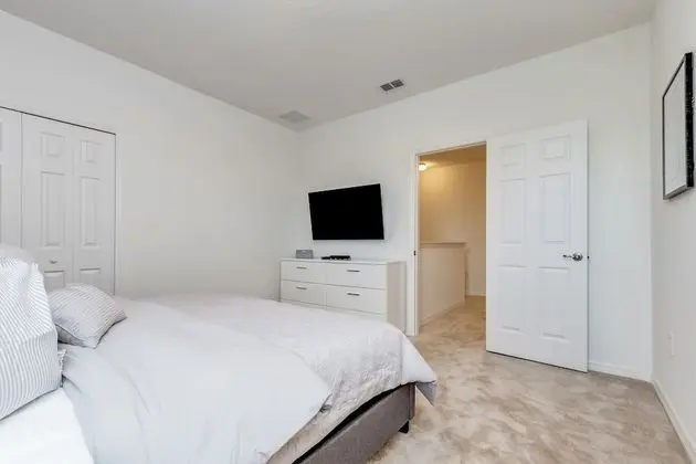 Ev (6004OGL 14 Bedroom 11 Bathrrom)