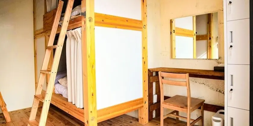 Ortak Ranzalı Oda, Sadece kadınlar için
