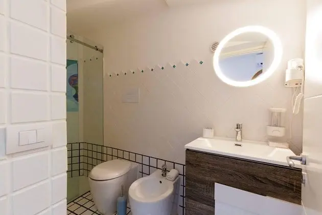 Economy Tek Büyük Yataklı Oda, 1 Yatak Odası, Engellilere Uygun, Avlu Manzaralı