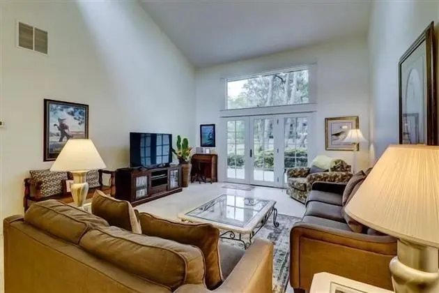 Ev, Birden Çok Yatak, Mutfak, Havuz Manzaralı