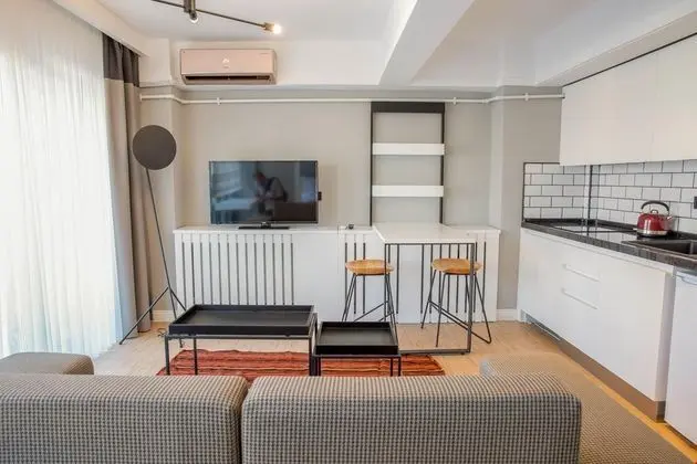 Grand Suit Daire 1+1 Balkonlu