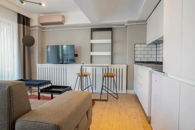 Grand Suit Daire 1+1 Balkonlu