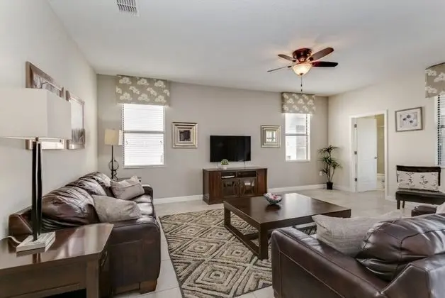 Villa (1447RFAIR)