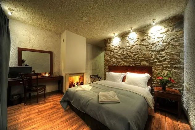 Tek Büyük Yataklı Oda