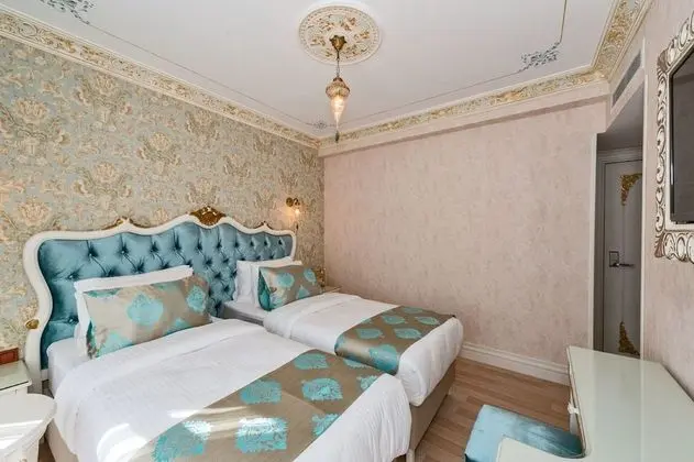 Tek Büyük veya İki Ayrı Yataklı Oda, Buzdolabı