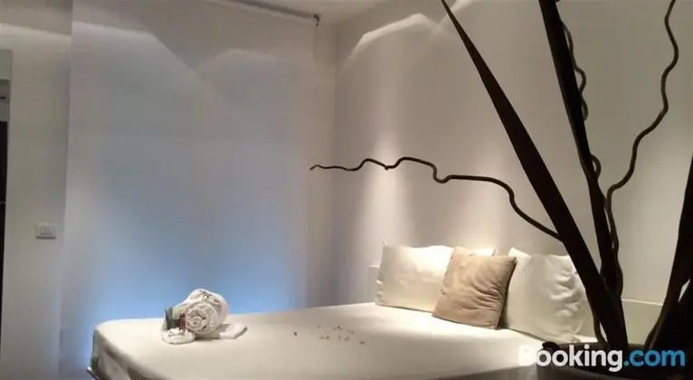 Tek Büyük Yataklı Oda, Balkon