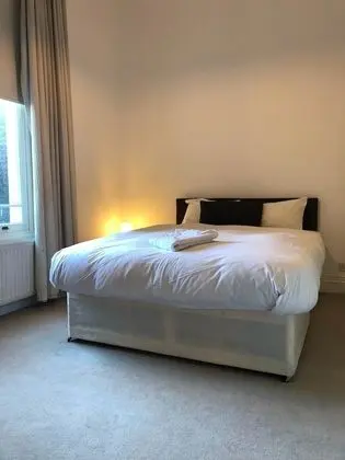 Basic Apart Daire, 1 Büyük (Queen) Boy Yatak, Sigara İçilmez, Şehir Manzaralı