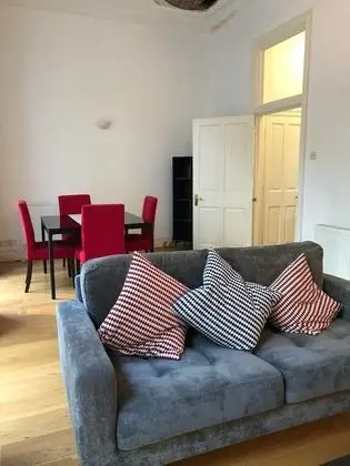 Basic Apart Daire, 1 Büyük (Queen) Boy Yatak, Sigara İçilmez, Şehir Manzaralı