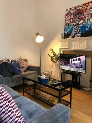 Basic Apart Daire, 1 Büyük (Queen) Boy Yatak, Sigara İçilmez, Şehir Manzaralı