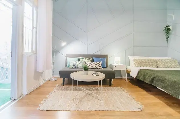 Studio with Kitchen and Balcony