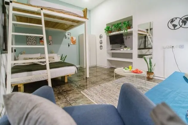 Studio with Kitchen and Garden