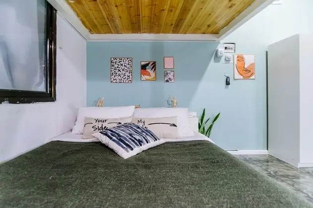 Studio with Kitchen and Garden