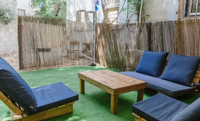 Studio with Kitchen and Garden